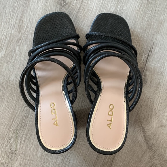Like New Aldo Sandal Heels - Picture 7 of 7